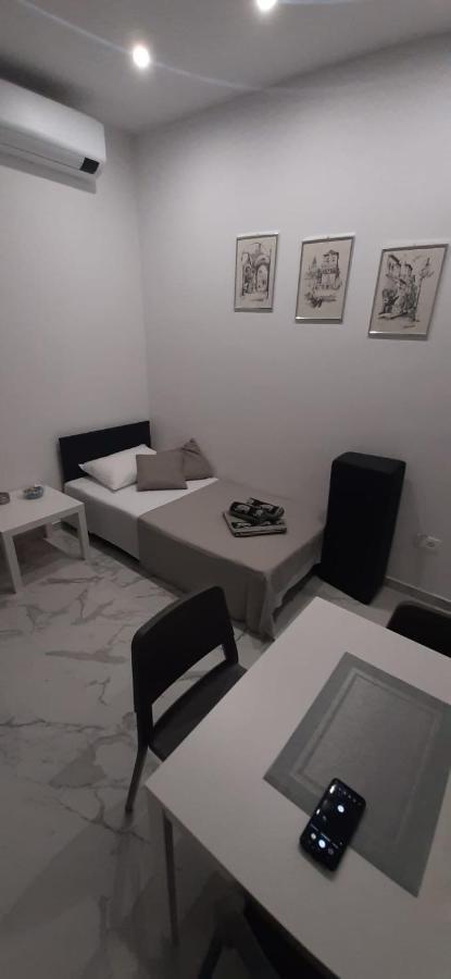 Zoxi Apartmani สปลิท ภายนอก รูปภาพ